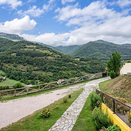 Socastillo B Barzana ภายนอก รูปภาพ