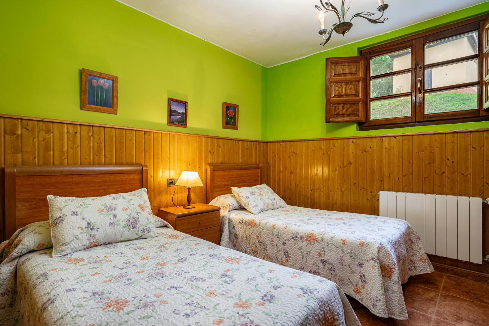 Socastillo B Barzana ภายนอก รูปภาพ