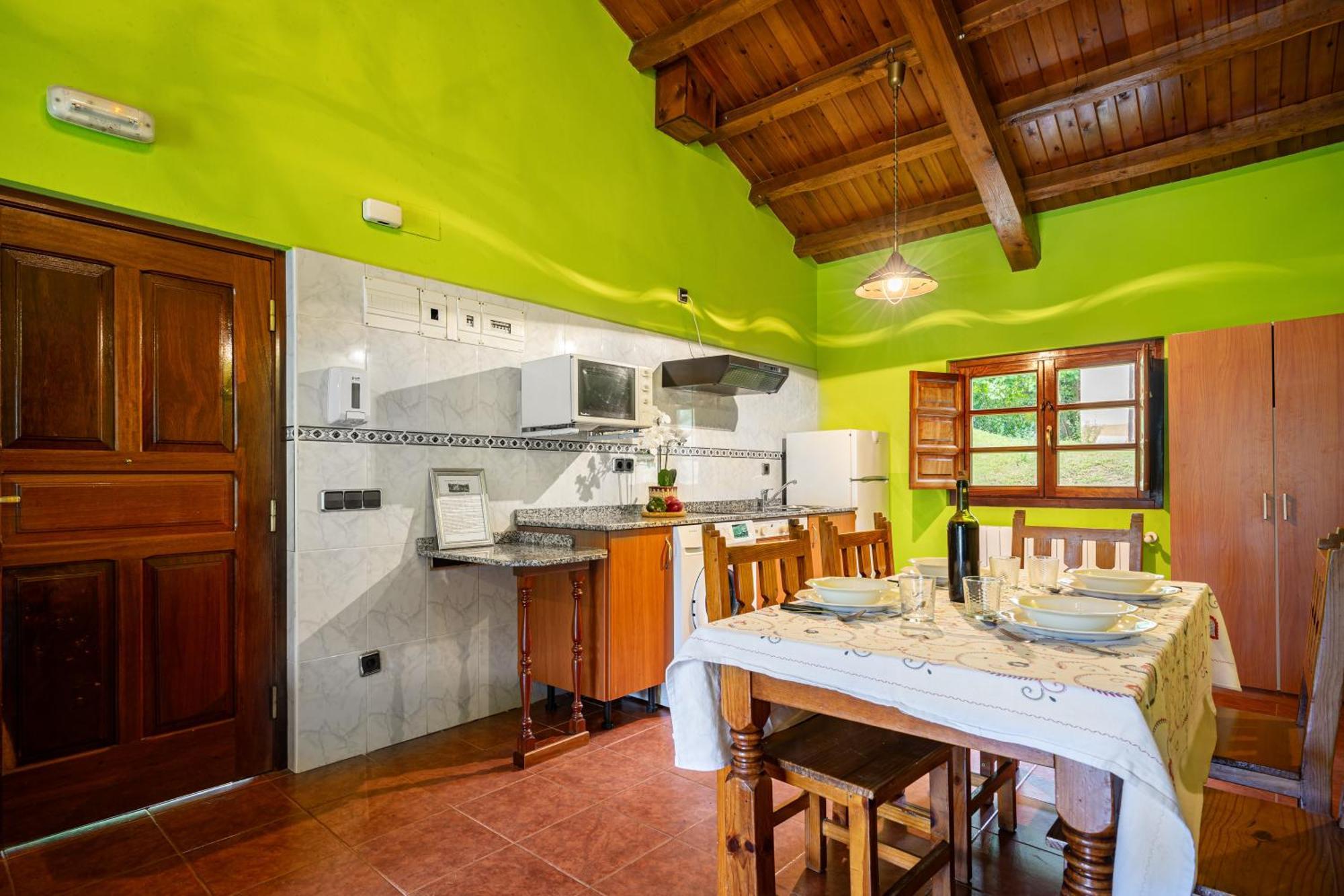 Socastillo B Barzana ภายนอก รูปภาพ