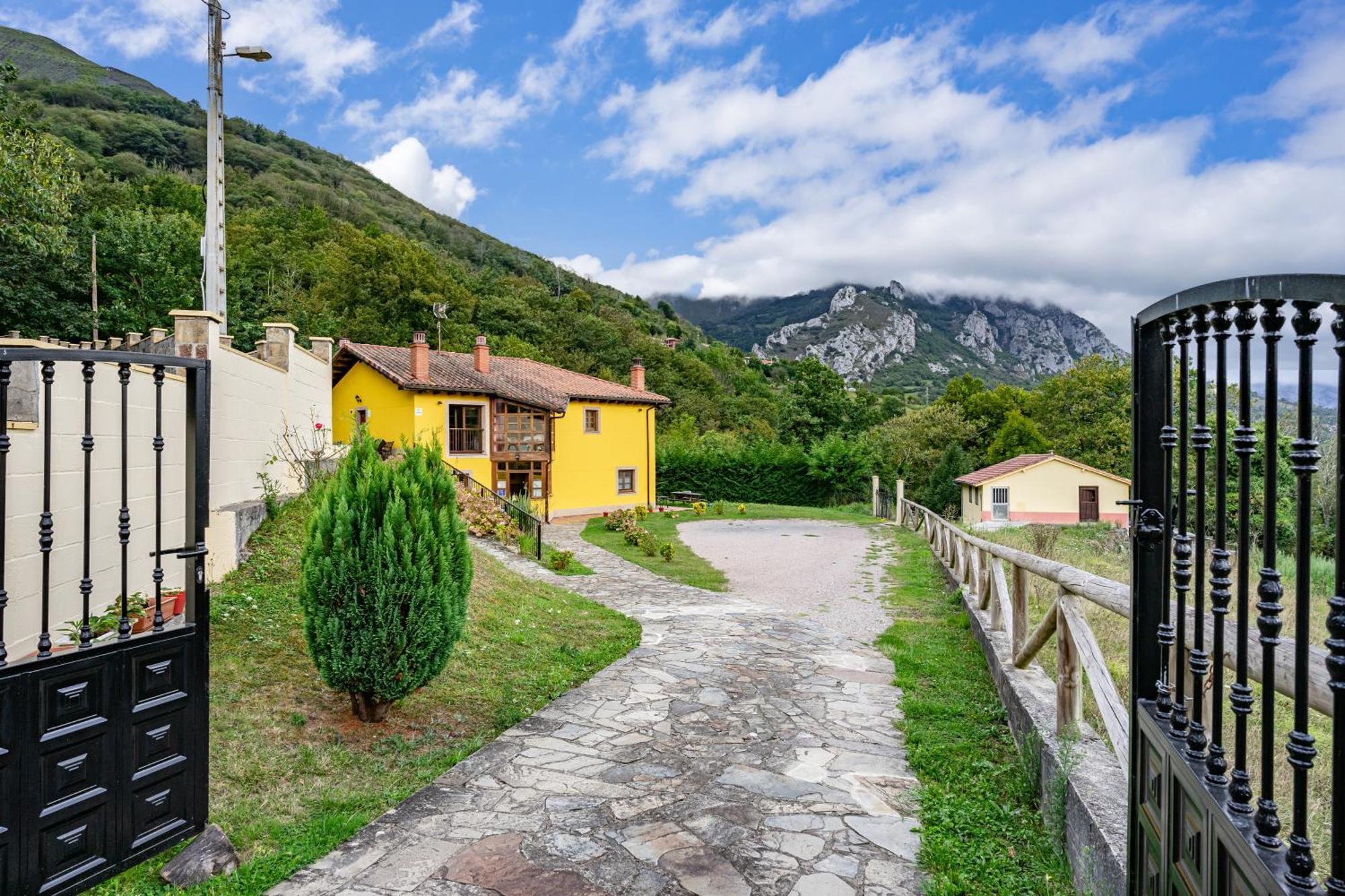 Socastillo B Barzana ภายนอก รูปภาพ