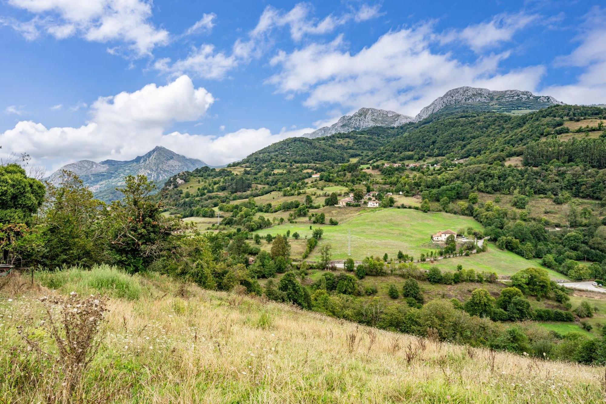 Socastillo B Barzana ภายนอก รูปภาพ