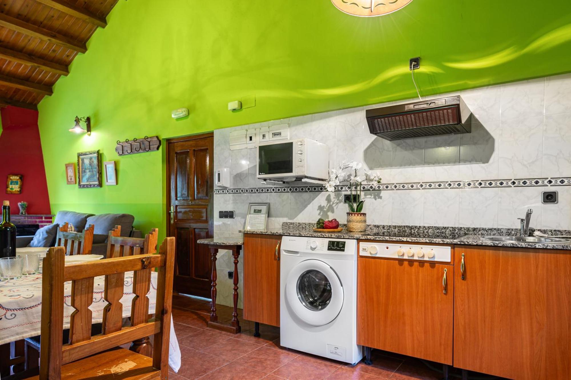 Socastillo B Barzana ภายนอก รูปภาพ